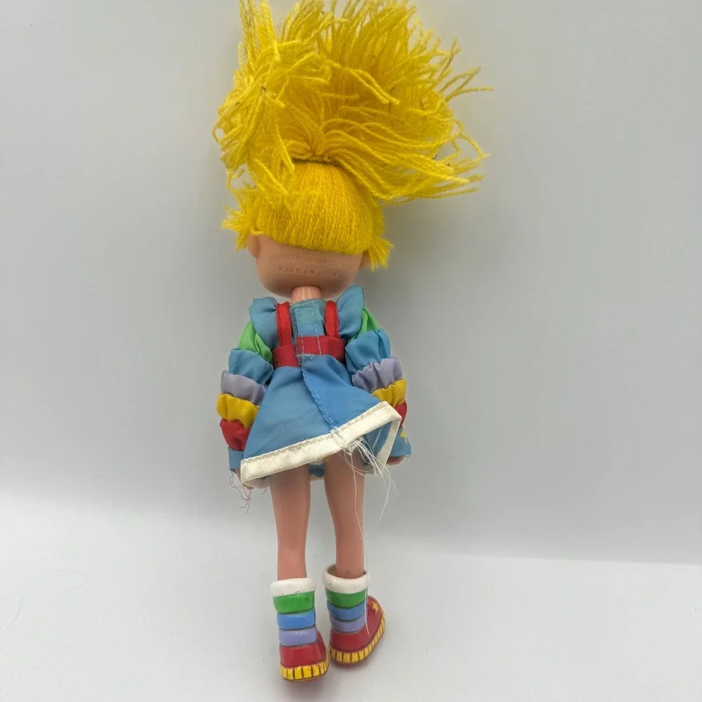 Vintage Rainbow Brite Doll Hallmark 1983 Yellow Yarn Hair Blue Dress 80s Toy